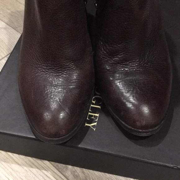 Booties - Picture 4 of 5